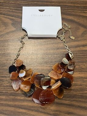 NWT Signed Faux Tort Statement Necklace